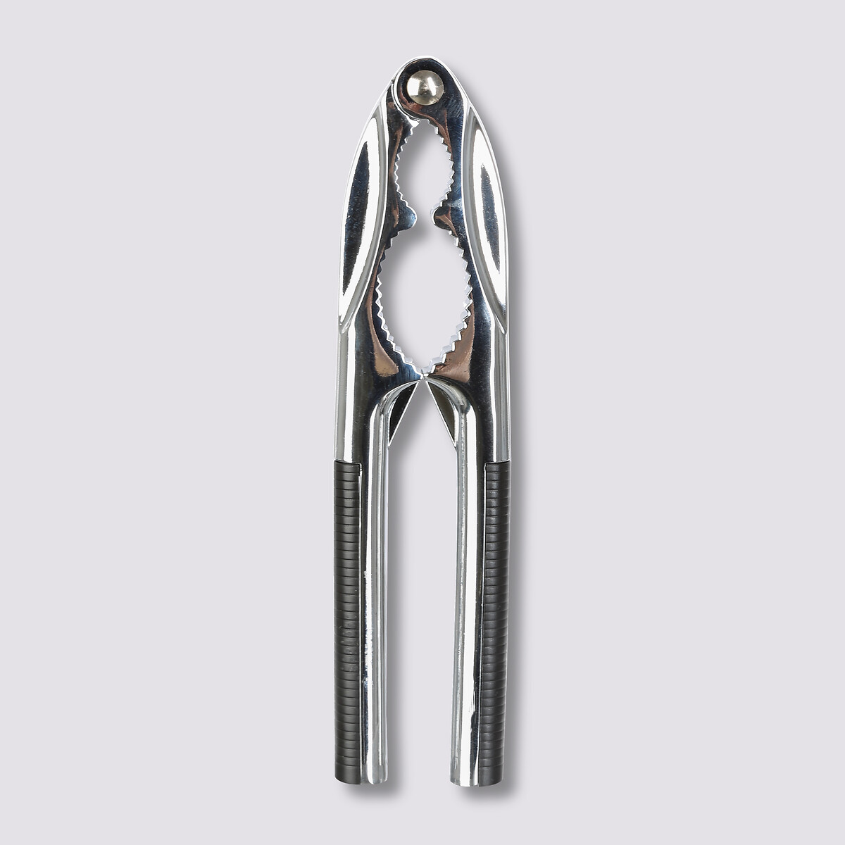 Casse noix en métal 