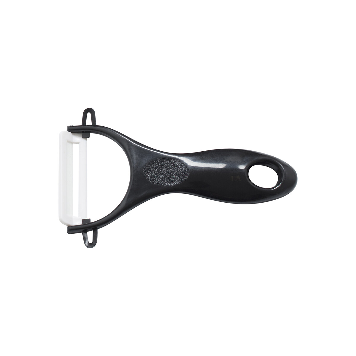 4 couteaux acier, 1 éplucheur Caractère