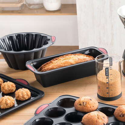 Moule à cake silicone- noir,rouge Silitop