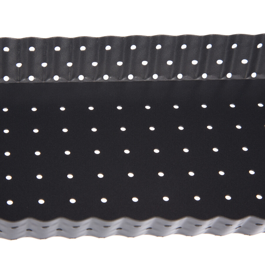 Moule à fond perforé métal 35x11cm