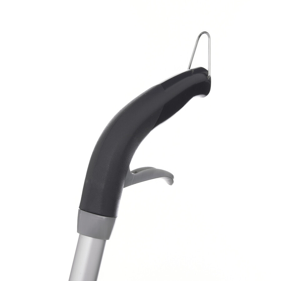 Balai avec réservoir et 2 recharges 