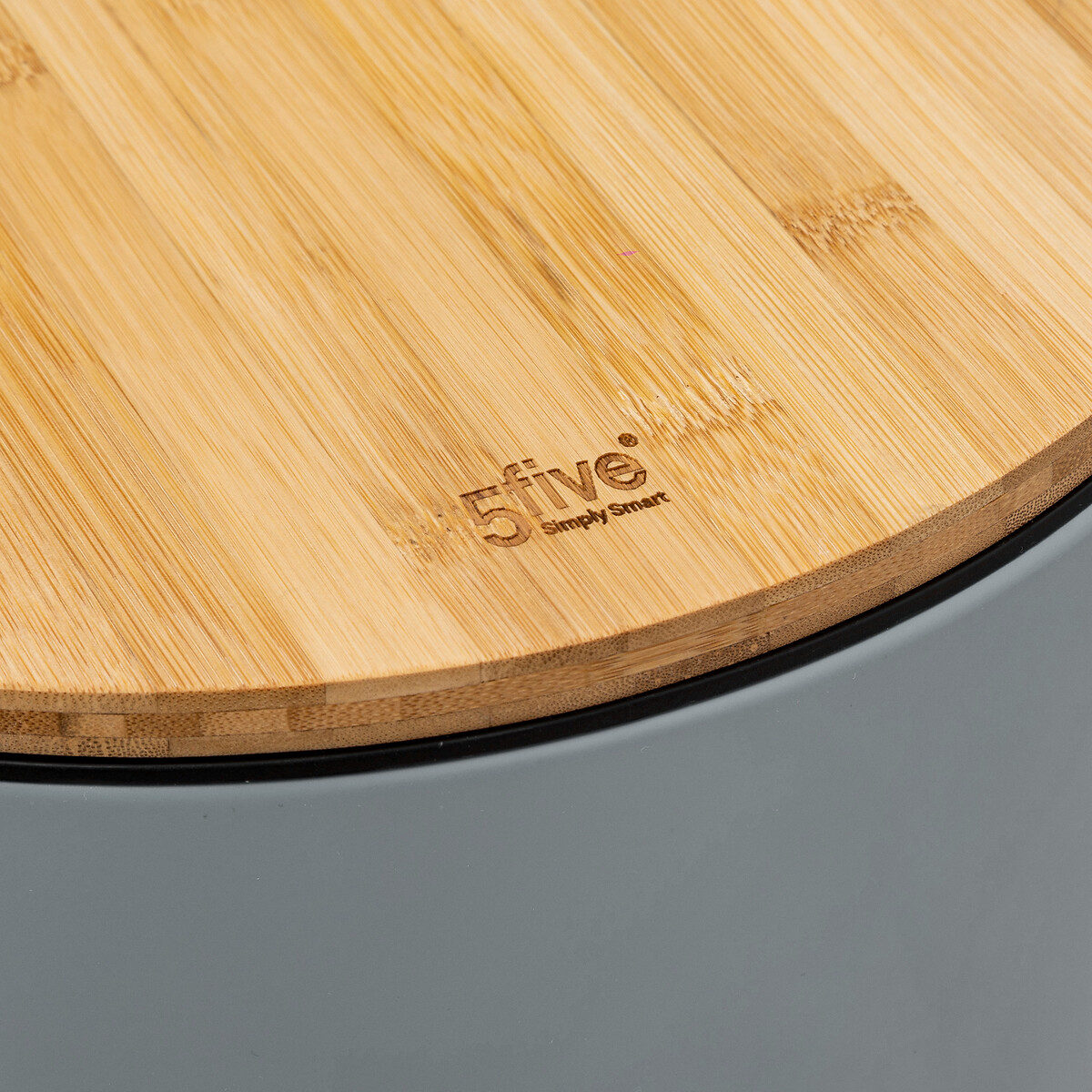 Poubelle ronde avec couvercle bambou 30l, gris Modern color