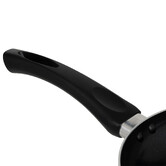 2 poêles aluminium, 24/28 cm