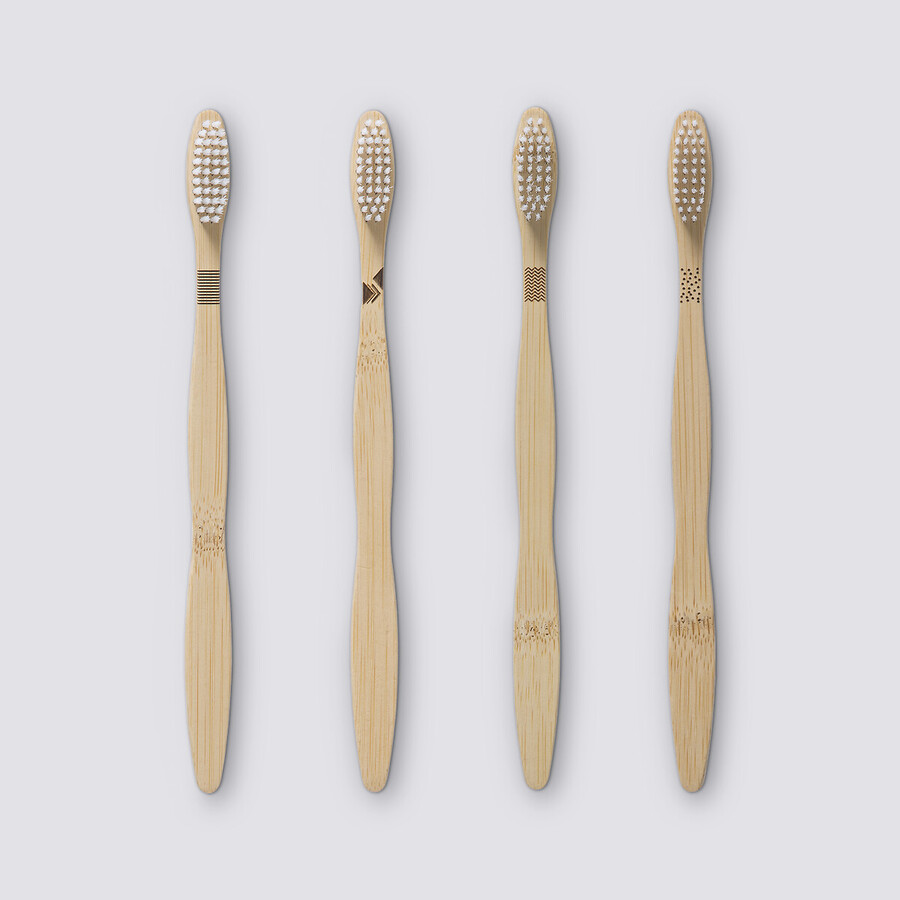 Lot de 4 brosses à dents, bambou