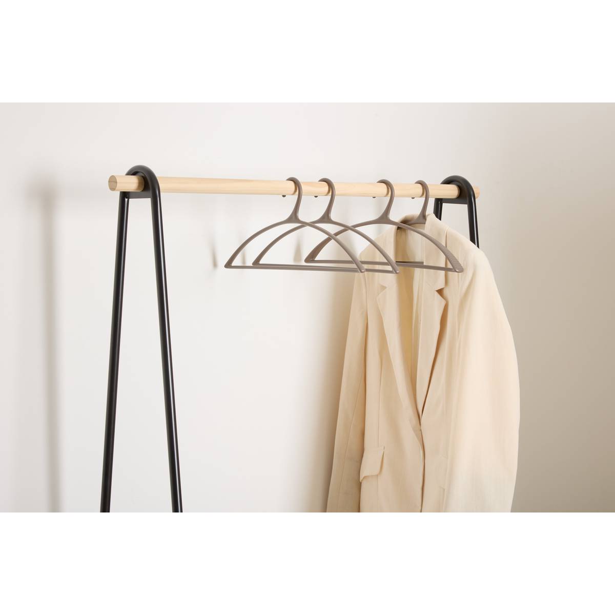 Lot de 5 cintres Hang' up