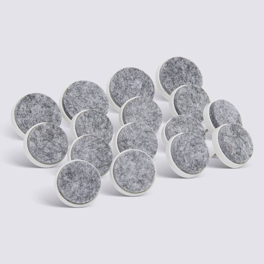 Lot de 16 patins cloutés 