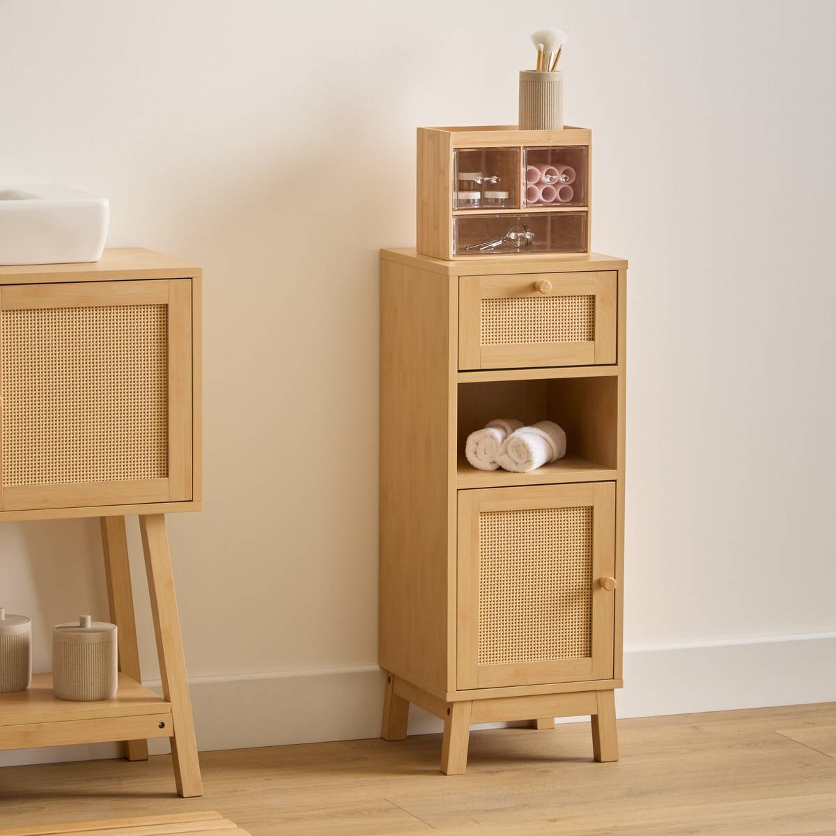 Meuble bas, 1 portes, 1 étagères Cane