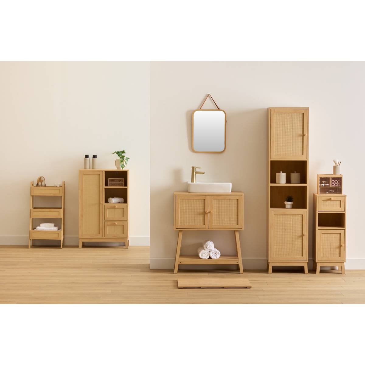 Meuble bas, 1 portes, 1 étagères Cane