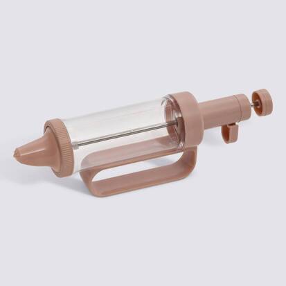 set-seringue-a-patisserie-et-6-douilles-l-23-cm