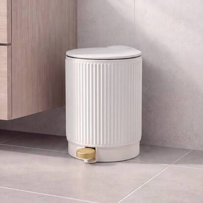 poubelle-manuelle-2-7l-blanc