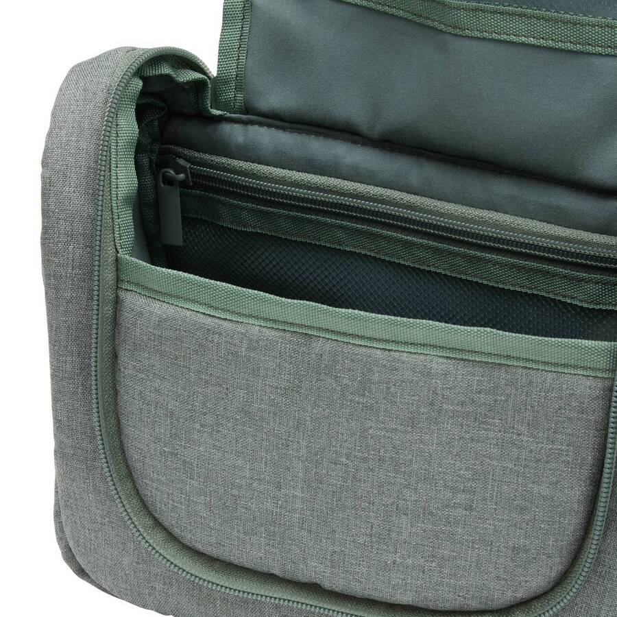 Trousse toilet voy+crochet ass 